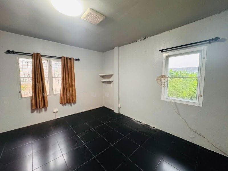 Baan Pornpaisan, Nonthaburi, ติวานนท์, Bang Phut, Pak Kret, Nonthaburi, 2 Bedrooms, 104 sqm, Townhouse For Sale, by คุณ สุภิญญา ( หญิง ), 500615868 - DDproperty.com