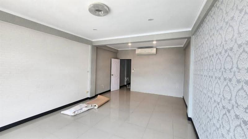 สาย 4 สแควร์ (Sai 4 Square), นครปฐม, ถนนพุทธมณฑลสาย4, กระทุ่มล้ม, สามพราน, นครปฐม, 200 ตร.ม., ตึกแถว-อาคารพาณิชย์ ขาย, โดย คุณ มหากุล มหาปิยานนท์ (คิง), 500615881 - DDproperty.com