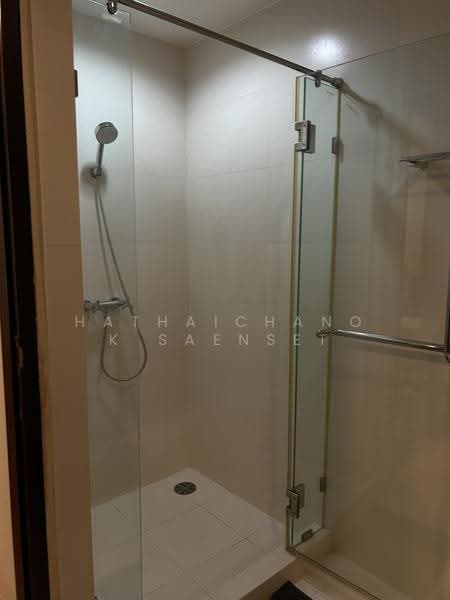 The Address Sukhumvit 42, Bangkok, 39 Soi Barbot 1, Sukhumvit Road, Phra Kanong, Khlong Toei, Bangkok, 2 Bedrooms, 85 sqm, Condo For Rent, by Hathaichanok Saenset, 500615886 - DDproperty.com