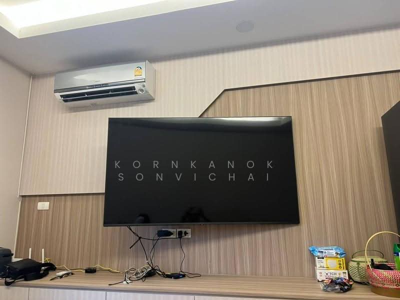 Thru Thonglor, Bangkok, Petchaburi Road, Bang Kapi, Huai Khwang, Bangkok, 2 Bedrooms, 62 sqm, Condo For Sale, by Kornkanok Sonvichai, 500615898 - DDproperty.com