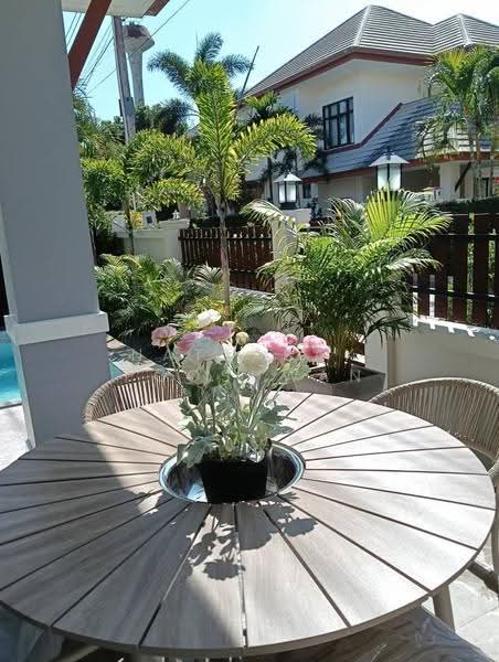 Baan Dusit Pattaya View, Chon Buri (Pattaya), Huai Yai, Bang Lamung (Pattaya), Chon Buri (Pattaya), 3 Bedrooms, 240 sqm, Single Detached House For Sale, by Nattasak Poosuwan, 500615931 - DDproperty.com
