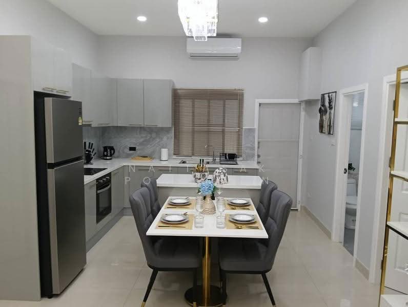 Baan Dusit Pattaya View, Chon Buri (Pattaya), Huai Yai, Bang Lamung (Pattaya), Chon Buri (Pattaya), 3 Bedrooms, 240 sqm, Single Detached House For Sale, by Nattasak Poosuwan, 500615931 - DDproperty.com