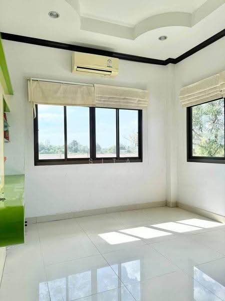 บ้าน 4-ห้องนอน, ชลบุรี, นาจอมเทียน, สัตหีบ, ชลบุรี, 240 ตร.ม., บ้านเดี่ยว ขาย, โดย Sita Shrestha, 500615976 - DDproperty.com