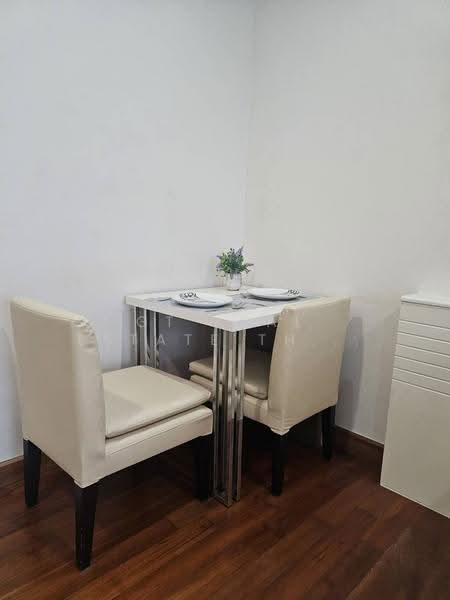 Ivy Sathorn 10 : ไอวี่ สาทร 10, กรุงเทพ, 88 ซอยสาทร 12 ถนนสาทร, สีลม, บางรัก, กรุงเทพ, 33 ตร.ม., คอนโด ให้เช่า, โดย GT Real Estate Thailand, 500615981 - DDproperty.com