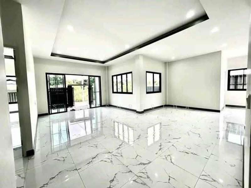 บ้าน 3-ห้องนอน, ชลบุรี, โป่ง, บางละมุง, ชลบุรี, 204 ตร.ม., บ้านเดี่ยว ขาย, โดย Sita Shrestha, 500616001 - DDproperty.com