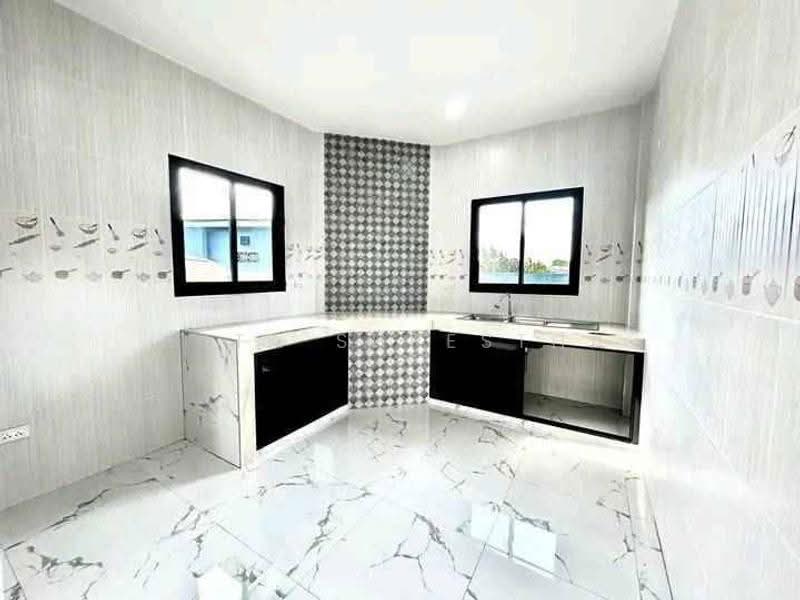 3-BR House, Chon Buri (Pattaya), Poong, Bang Lamung (Pattaya), Chon Buri (Pattaya), 3 Bedrooms, 204 sqm, Single Detached House For Sale, by Sita Shrestha, 500616001 - DDproperty.com