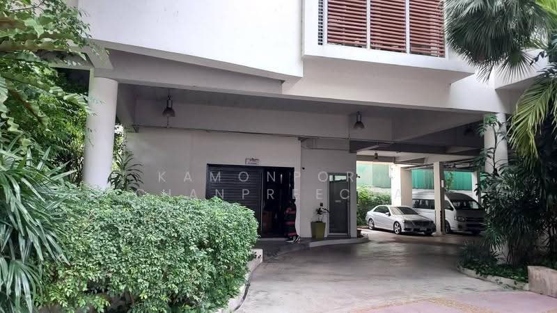 Premium Office Building for Sale Asoke, Sukhumvit 2X, Bangkok, Khlong Tan Nua, Watthana, Bangkok, , 202 sqm, Office Space For Sale, by Kamonporn Chanpreecha, 500616003 - DDproperty.com
