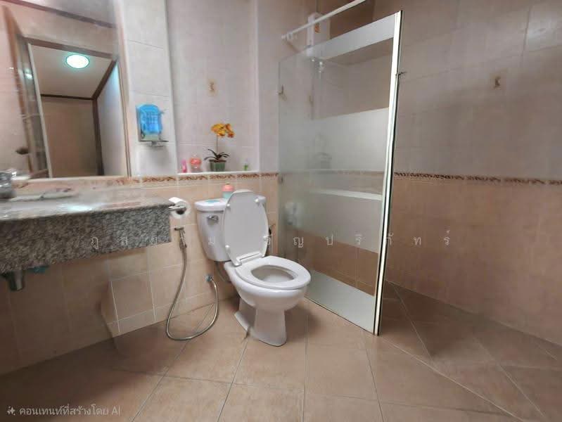 House for sale: Nak Niwat 37 Road, Yaek 1-8, Lat Phrao Subdistrict, Lat Phrao District, Bangkok., Bangkok, นาคนิวาส, Lat Phrao, Bangkok, 3 Bedrooms, 190 sqm, Single Detached House For Sale, by ภูสยาม ธัญปริภัทร์, 500616010 - DDproperty.com