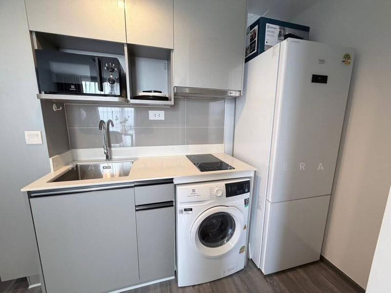 IDEO Mobi Sukhumvit 40, Bangkok, Soi Sukhumvit 40, Phra Kanong, Khlong Toei, Bangkok, 1 Bedroom, 35 sqm, Condo For Rent, by Thanyalak Ajmera, 500616031 - DDproperty.com
