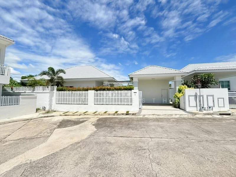 2-BR House, Prachuap Khiri Khan, Hua Hin, Prachuap Khiri Khan, 2 Bedrooms, 320 sqm, Single Detached House For Sale, by Sita Shrestha, 500616035 - DDproperty.com