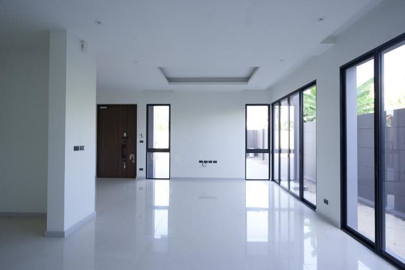 Feel Town Lat Phrao 101, Bangkok, ลาดพร้าว, Khlong Chaokhun Sing, Wang Thonglang, Bangkok, 4 Bedrooms, 270 sqm, Single Detached House For Sale, by คุณลูกเกด, 500616085 - DDproperty.com