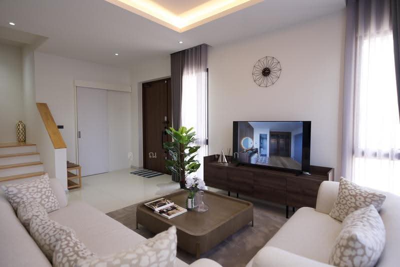Feel Town Lat Phrao 101, Bangkok, ลาดพร้าว, Khlong Chaokhun Sing, Wang Thonglang, Bangkok, 4 Bedrooms, 270 sqm, Single Detached House For Sale, by คุณลูกเกด, 500616085 - DDproperty.com