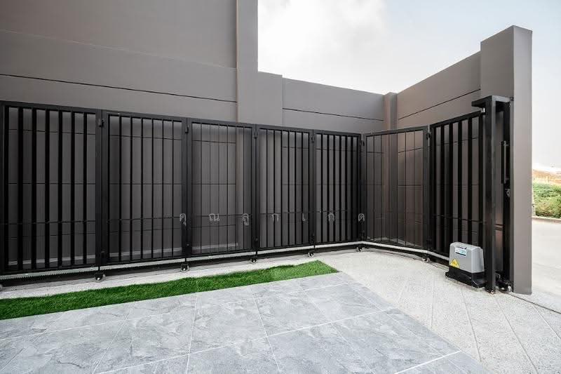 Feel Town Lat Phrao 101, Bangkok, ลาดพร้าว, Khlong Chaokhun Sing, Wang Thonglang, Bangkok, 4 Bedrooms, 270 sqm, Single Detached House For Sale, by คุณลูกเกด, 500616085 - DDproperty.com