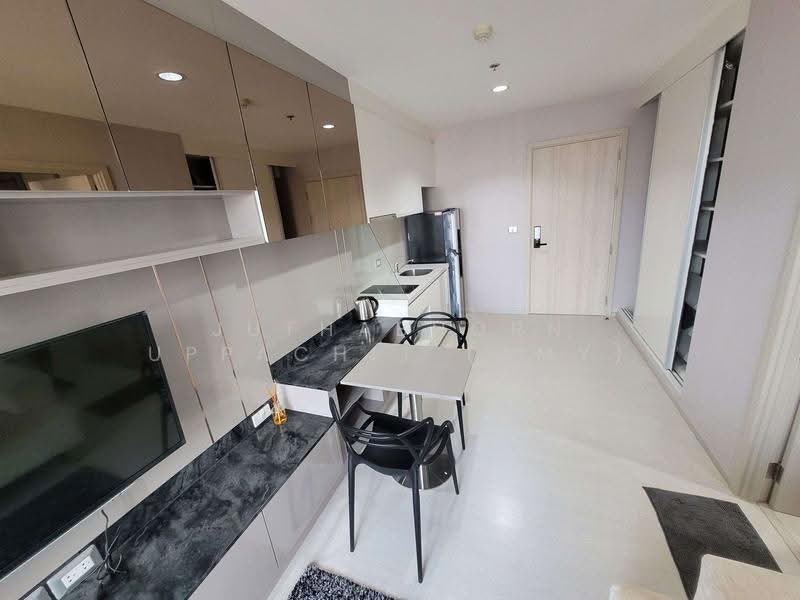 Rhythm Sukhumvit 42 : ริทึ่ม สุขุมวิท 42, กรุงเทพ, ซอยสุขุมวิท 42, พระโขนง, คลองเตย, กรุงเทพ, 35 ตร.ม., คอนโด ให้เช่า, โดย Juthabhorn Uppachit (Amy), 500616096 - DDproperty.com