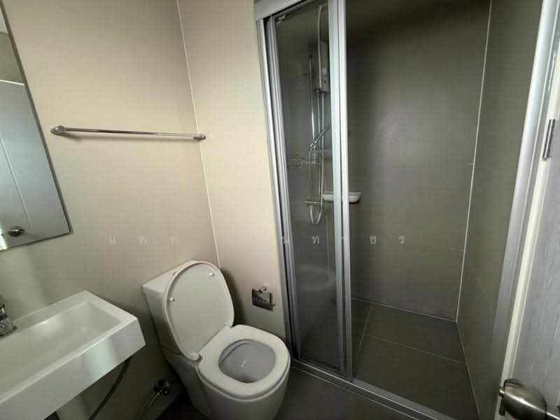Lumpini Place Ratchada-Sathu, Bangkok, 501 3 Sathu Pradit 27 Alley, Chong Nonsi, Yan Nawa, Bangkok, 1 Bedroom, 29 sqm, Condo For Rent, by แพท วรินทร์ธร, 500616113 - DDproperty.com