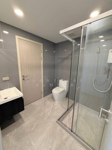 ESQUE Sukhumvit 101/1, Bangkok, Soi Wachiratham Sathit 25, Bang Chak, Phra Khanong, Bangkok, 2 Bedrooms, 38 sqm, Condo For Rent, by Thanyalak Ajmera, 500616127 - DDproperty.com