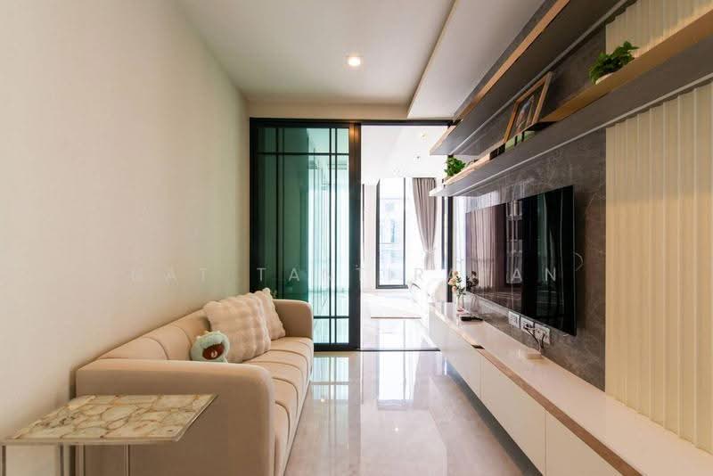 Noble Ploenchit, Bangkok, 1035 Ploenchit Road, Lumphini, Pathum Wan, Bangkok, 1 Bedroom, 49 sqm, Condo For Rent, by Nat Tantirapan, 500616146 - DDproperty.com