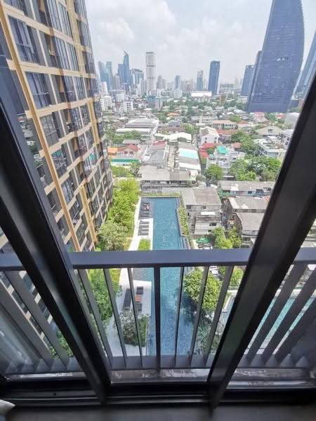 Oka Haus Sukhumvit 36, Bangkok, 3399 Rama 4 Road, Khong Tan, Khlong Toei, Bangkok, 1 Bedroom, 35 sqm, Condo For Rent, by Thanyalak Ajmera, 500616161 - DDproperty.com