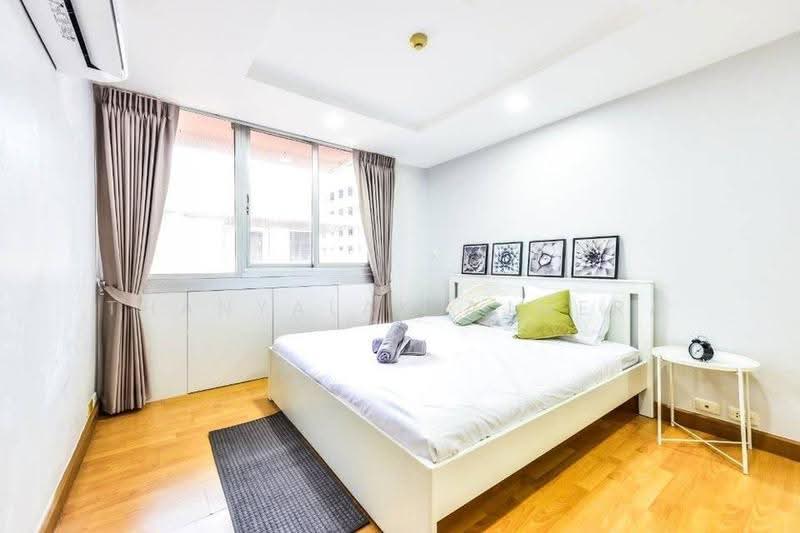 The Master Sathorn Executive, Bangkok, 79/1 Krung Thon Buri Road, Khlong Ton Sai, Khlong San, Bangkok, 2 Bedrooms, 55 sqm, Condo For Rent, by Thanyalak Ajmera, 500616289 - DDproperty.com