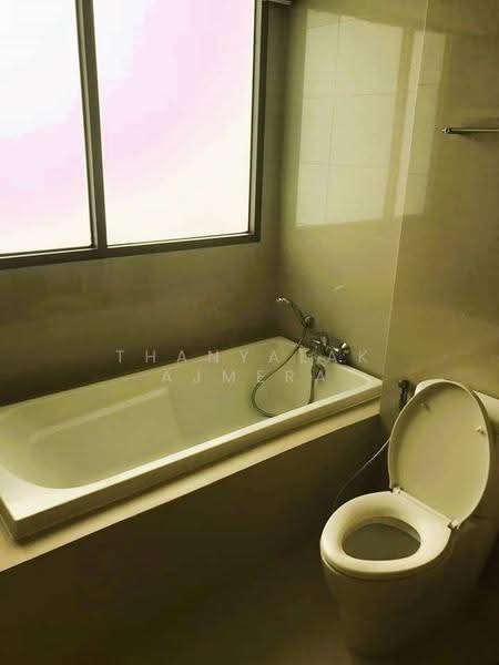 Via BOTANI, Bangkok, 36 Soi Sukhumvit 47, Sukhumvit Road, Khlong Tan Nua, Watthana, Bangkok, 1 Bedroom, 47 sqm, Condo For Rent, by Thanyalak Ajmera, 500616311 - DDproperty.com