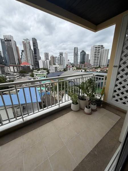 Wilshire Condominium, Bangkok, 80 Soi Sukhimvit 22, Khlong Toei, Bangkok, 3 Bedrooms, 170 sqm, Condo For Rent, by Nat Tantirapan, 500616328 - DDproperty.com
