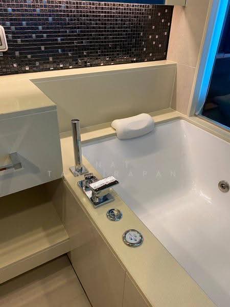 The Address Sathorn, Bangkok, 98 Sathorn Nua Road, Silom, Bang Rak, Bangkok, 1 Bedroom, 46 sqm, Condo For Rent, by Nat Tantirapan, 500616359 - DDproperty.com