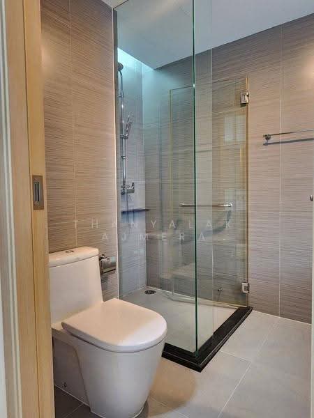 Siri At Sukhumvit, Bangkok, 902 Sukhumvit Road, Phra Kanong, Khlong Toei, Bangkok, 2 Bedrooms, 68 sqm, Condo For Rent, by Thanyalak Ajmera, 500616376 - DDproperty.com