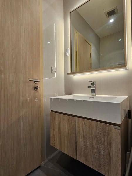 Maru Ekkamai 2, Bangkok, 70-5 Sukhumvit 63 Road, Phra Kanong Nua, Watthana, Bangkok, 1 Bedroom, 29 sqm, Condo For Rent, by Nat Tantirapan, 500616408 - DDproperty.com