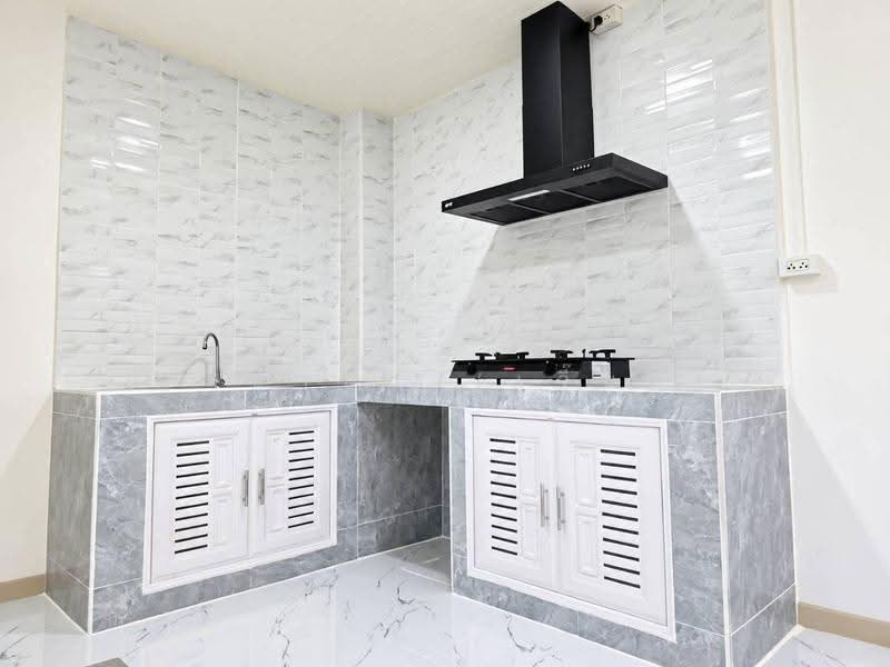 Budsarin Wongwaen-Rattanathibet, Nonthaburi, Ban Kluai-Sai Noi Road, Phimonrat, Bang Bua Thong, Nonthaburi, 4 Bedrooms, 110 sqm, Townhouse For Sale, by บุษบากร (เจี๊ยบ), 500616420 - DDproperty.com
