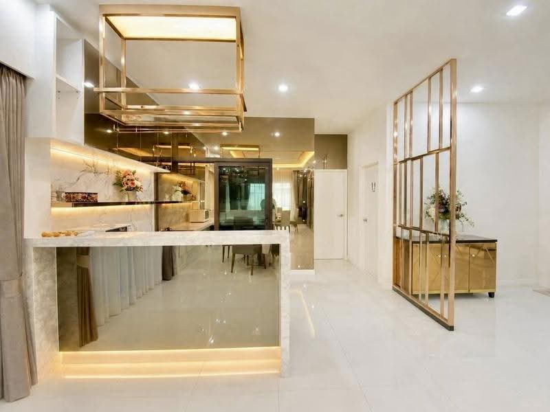 The City Pattanakarn, Bangkok, On Nut Road, Prawet, Bangkok, 4 Bedrooms, 327 sqm, Single Detached House For Rent, by ปภัชญา ธนัตถ์ภรณ์, 500616490 - DDproperty.com