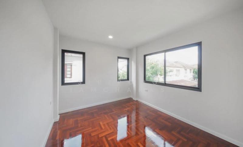 ชลลดา บางบัวทอง, Nonthaburi, Bang Rak Pattana, Bang Bua Thong, Nonthaburi, 4 Bedrooms, 189 sqm, Single Detached House For Sale, by Siripong Iamcharas, 500616512 - DDproperty.com