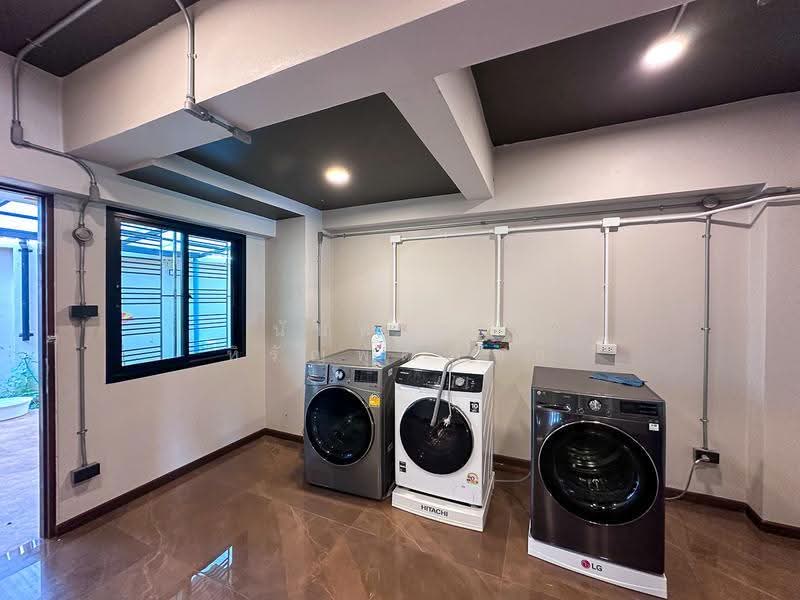5 Bed Modern Tropical House in Nam Phrae Hang Dong for Rent or Sale, เชียงใหม่, น้ำแพร่, หางดง, เชียงใหม่, 888 ตร.ม., บ้านเดี่ยว ให้เช่า, โดย นันทวัฒน์ หิรัญพุฒิพัทธ์, 500616521 - DDproperty.com
