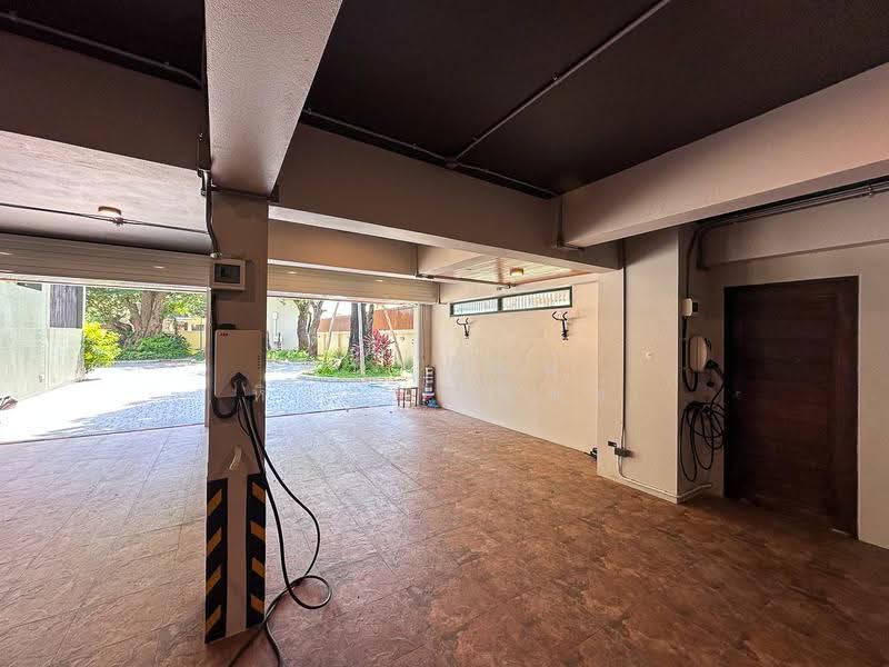 5 Bed Modern Tropical House in Nam Phrae Hang Dong for Rent or Sale, เชียงใหม่, น้ำแพร่, หางดง, เชียงใหม่, 888 ตร.ม., บ้านเดี่ยว ให้เช่า, โดย นันทวัฒน์ หิรัญพุฒิพัทธ์, 500616521 - DDproperty.com