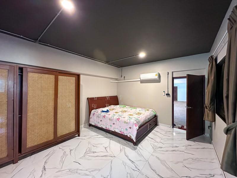 5 Bed Modern Tropical House in Nam Phrae Hang Dong for Rent or Sale, Chiang Mai, Nam Phare, Hang Dong, Chiang Mai, 5 Bedrooms, 888 sqm, Single Detached House For Rent, by Nunthawat Hiranputtipat, 500616521 - DDproperty.com