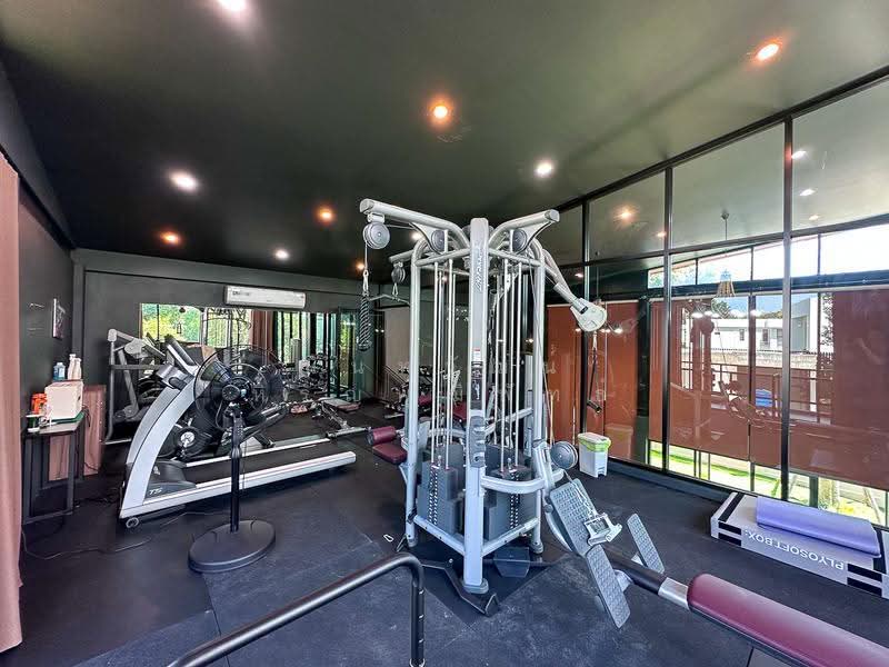 5 Bed Modern Tropical House in Nam Phrae Hang Dong for Rent or Sale, Chiang Mai, Nam Phare, Hang Dong, Chiang Mai, 5 Bedrooms, 888 sqm, Single Detached House For Rent, by Nunthawat Hiranputtipat, 500616521 - DDproperty.com