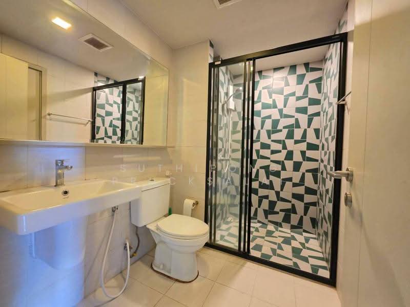 The Base Sukhumvit 50, Bangkok, Soi Roem Charoen 1, Sukhumvit 50 Road, Phra Kanong, Khlong Toei, Bangkok, 1 Bedroom, 32 sqm, Condo For Rent, by Suthipong Prucksalai, 500616531 - DDproperty.com
