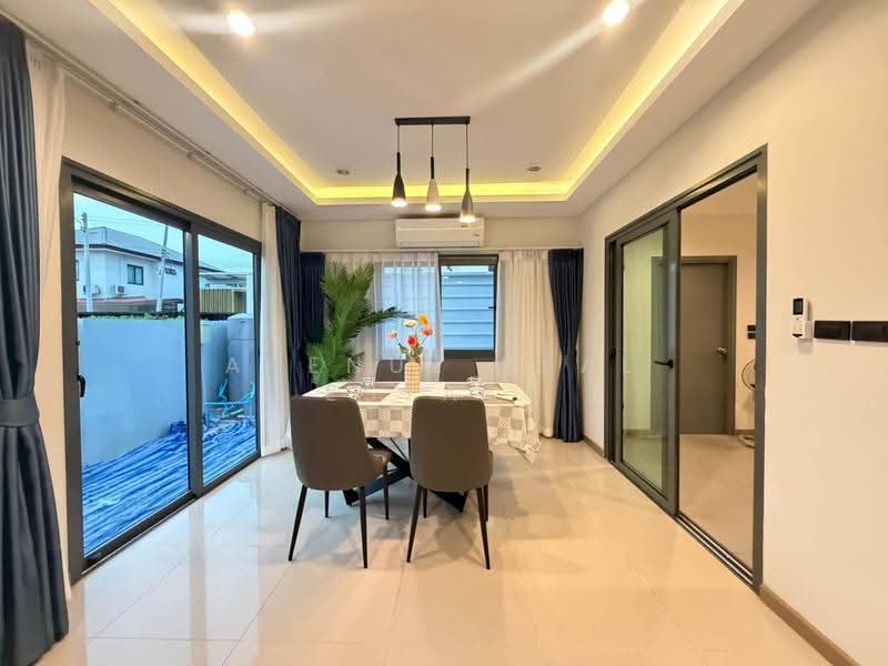 PATTA Define, Chon Buri (Pattaya), Ta Khian Tia, Bang Lamung (Pattaya), Chon Buri (Pattaya), 3 Bedrooms, 250 sqm, Single Detached House For Rent, by Avenue Real Estate, 500616546 - DDproperty.com