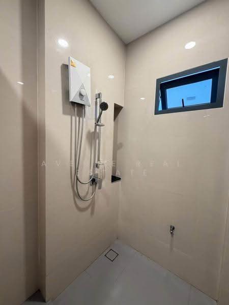 PATTA Define, Chon Buri (Pattaya), Ta Khian Tia, Bang Lamung (Pattaya), Chon Buri (Pattaya), 3 Bedrooms, 250 sqm, Single Detached House For Rent, by Avenue Real Estate, 500616546 - DDproperty.com
