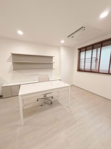 Nue Verse Krungthep Kreetha, Bangkok, Srinakarin - Romklao Road, Saphan Sung, Bangkok, 3 Bedrooms, 202 sqm, Townhouse For Rent, by Forty-Six Real Estate Group, 500616567 - DDproperty.com