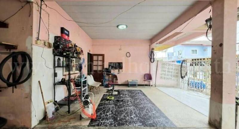 Khu Kwan Hansa 3-4, Samut Sakhon, หนองแขม-วัดศรีนวล, Suan Luang, Krathum Baen, Samut Sakhon, 4 Bedrooms, 120 sqm, Semi-Detached House (Twin House) For Sale, by คุณพลอยวาลินน์ (วาลินน์), 500616593 - DDproperty.com