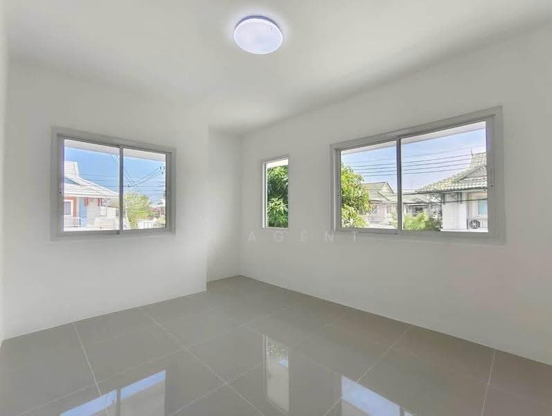 Pruksa 10, Nonthaburi, Bang Kruai - Sai Noi Road, Sai Noi, Nonthaburi, 3 Bedrooms, 105 sqm, Townhouse For Sale, by NR AGENT, 500616594 - DDproperty.com
