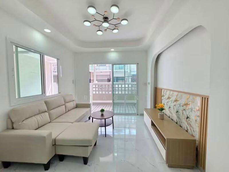 Baan Buathong 4, Nonthaburi, Ban Kluay-Sai Noi Road, Phimonrat, Bang Bua Thong, Nonthaburi, 3 Bedrooms, 100 sqm, Townhouse For Sale, by NR AGENT, 500616597 - DDproperty.com