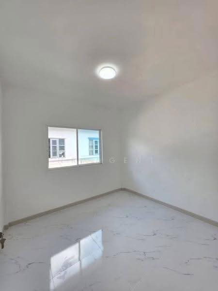 Baan Buathong 4, Nonthaburi, Ban Kluay-Sai Noi Road, Phimonrat, Bang Bua Thong, Nonthaburi, 3 Bedrooms, 100 sqm, Townhouse For Sale, by NR AGENT, 500616597 - DDproperty.com