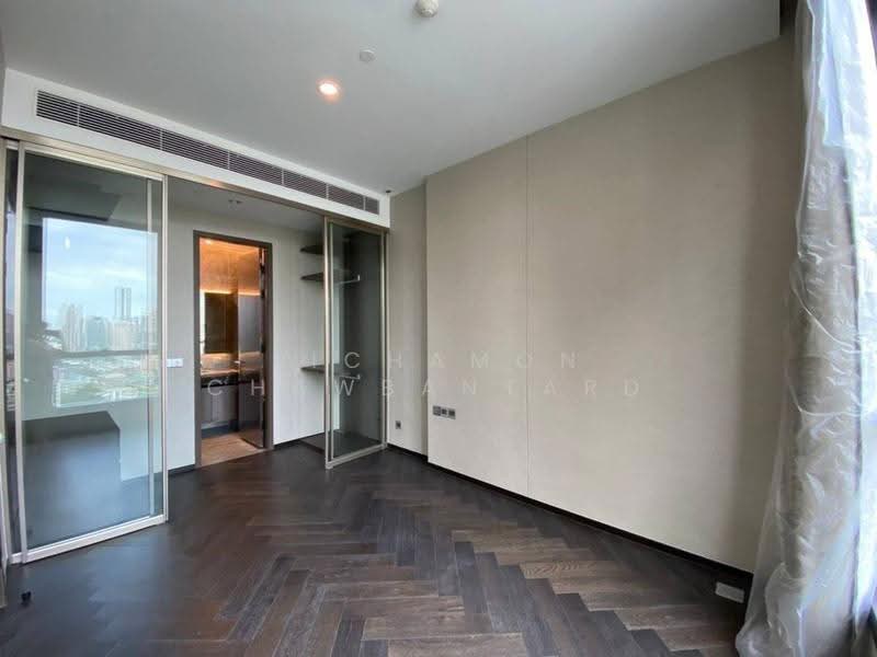 The Esse Sukhumvit 36, Bangkok, Soi Sukhumvit 36, Sukhumvit Road, Phra Kanong, Khlong Toei, Bangkok, 1 Bedroom, 43 sqm, Condo For Rent, by Pichamon Chawbantard, 500616631 - DDproperty.com