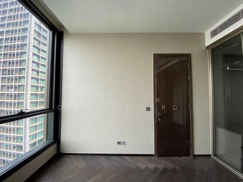 The Esse Sukhumvit 36, Bangkok, Soi Sukhumvit 36, Sukhumvit Road, Phra Kanong, Khlong Toei, Bangkok, 1 Bedroom, 43 sqm, Condo For Rent, by Pichamon Chawbantard, 500616631 - DDproperty.com