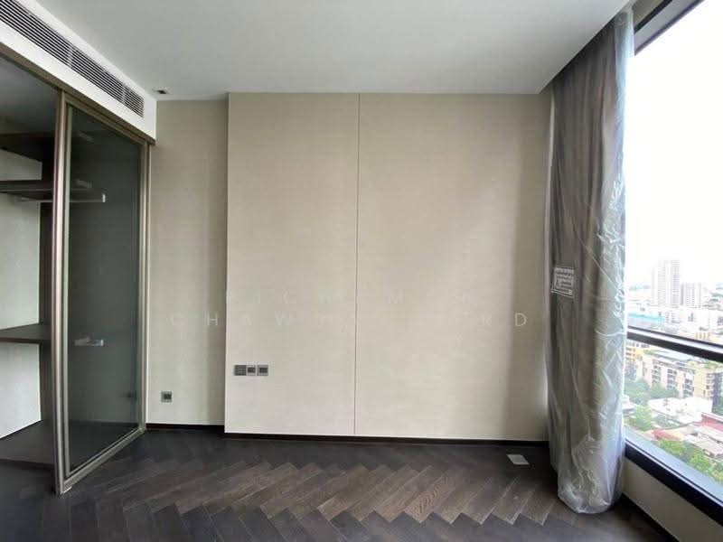 The Esse Sukhumvit 36, Bangkok, Soi Sukhumvit 36, Sukhumvit Road, Phra Kanong, Khlong Toei, Bangkok, 1 Bedroom, 43 sqm, Condo For Rent, by Pichamon Chawbantard, 500616631 - DDproperty.com