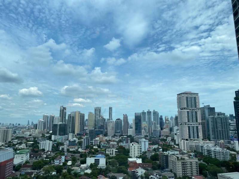 The Esse Sukhumvit 36, Bangkok, Soi Sukhumvit 36, Sukhumvit Road, Phra Kanong, Khlong Toei, Bangkok, 1 Bedroom, 43 sqm, Condo For Rent, by Pichamon Chawbantard, 500616631 - DDproperty.com