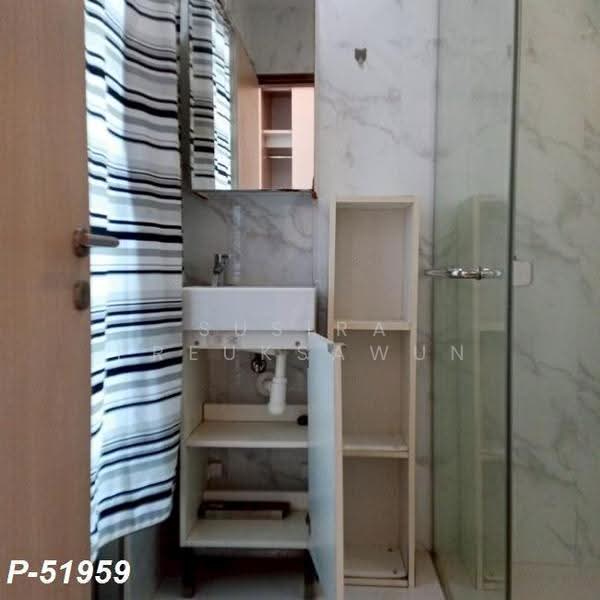Quad Sathon, Bangkok, 70 Soi Narathiwat Ratchanakarin 6, Yan Nawa, Sathon, Bangkok, Studio, 30 sqm, Condo For Rent, by Susira Preuksawun, 500616638 - DDproperty.com