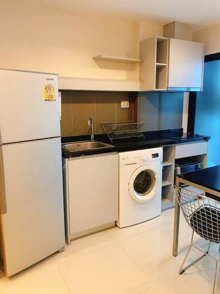 Zenith Place Sukhumvit 42, Bangkok, Sukhumvit Road, Phra Kanong, Khlong Toei, Bangkok, 1 Bedroom, 33 sqm, Condo For Rent, by Pichamon Chawbantard, 500616656 - DDproperty.com