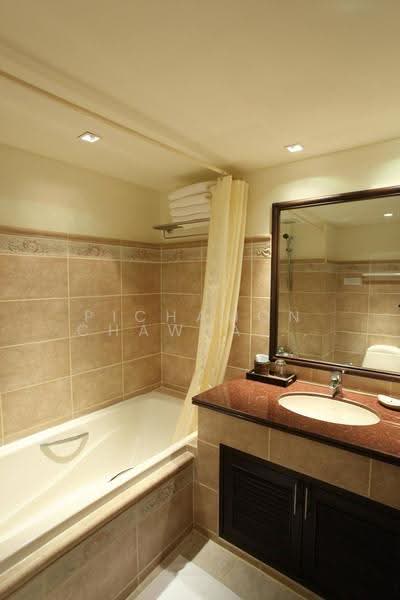 Sukhumvit Suite, Bangkok, 19 Soi Sukhumvit 13, Khlongtoei Nua, Watthana, Bangkok, 1 Bedroom, 60 sqm, Condo For Rent, by Pichamon Chawbantard, 500616663 - DDproperty.com